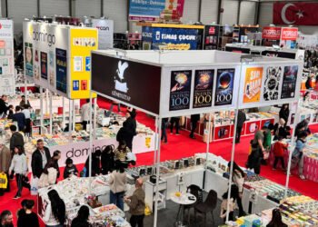 Çukurova Kitap Fuarı Kapılarını Açtı
