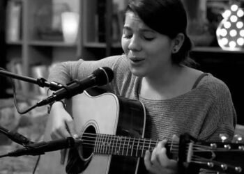 Deniz Tekin: “Sahnelere Geri Dönmeyi Düşünmüyorum”