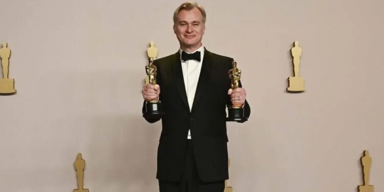 Christopher Nolan’a Şövalyelik Unvanı Verilecek
