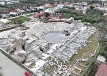 İznik Roma Tiyatrosu Yeniden Ziyaretçilere Açıldı