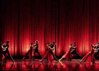 İstanbul’da ‘Piccole Danze’ prömiyeri…