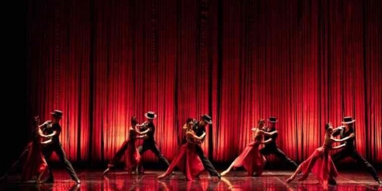 İstanbul’da ‘Piccole Danze’ prömiyeri…