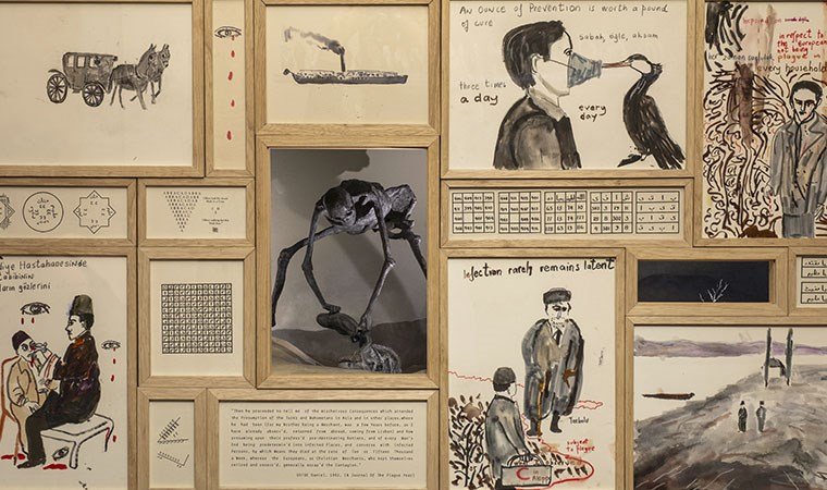 Orhan Pamuk'un 'Şeylerin Tesellisi' Sergisi: İç Dünyasına Yolculuk