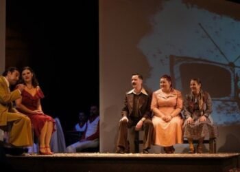 Rumuz Goncagül: İstanbul Devlet Tiyatrosu’nda Unutulmaz Bir Oyun