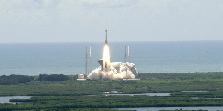 Boeing Starliner İlk Mürettebatlı Uçuşunu Gerçekleştirdi