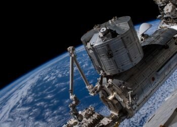 Japonya’dan Uzaya Ahşap Uydu Fırlatıldı