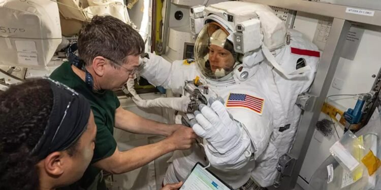 NASA Canlı Yayını Panik Yarattı