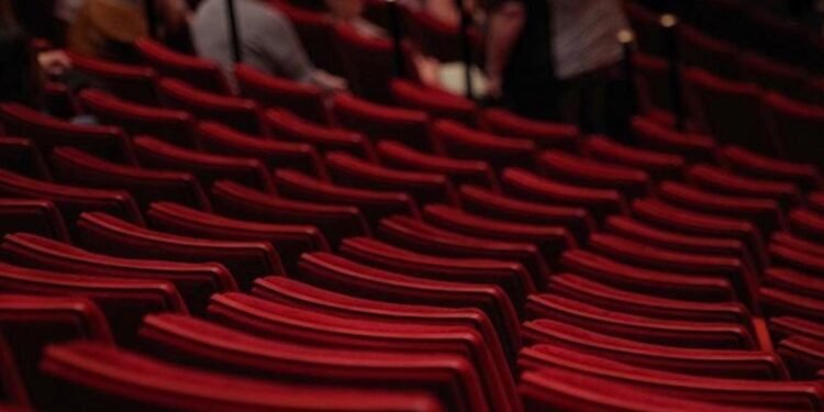 Tiyatro ve Sinema İstatistikleri: TÜİK Verilerine Göre Değişimler