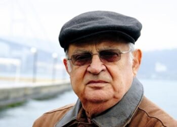 Afşar Timuçin Hayatını Kaybetti