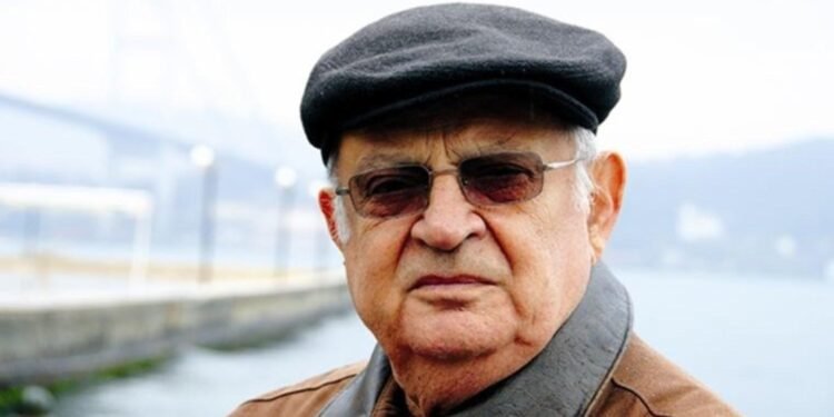 Afşar Timuçin Hayatını Kaybetti