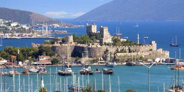Bodrum Kalesi: Tarih, Restorasyon ve Sualtı Arkeoloji Müzesi