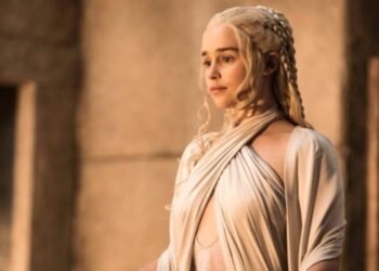 Emilia Clarke Amazon’un yeni dizisi ‘Criminal’da rol alacak