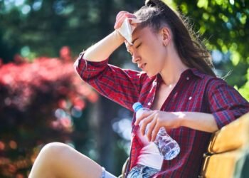 Küçük Ama Etkili: Buzlu Suyla Serinleme Yöntemi