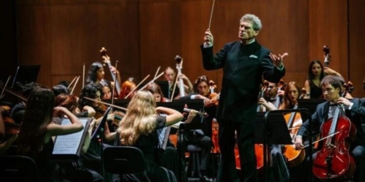 Türkiye Gençlik Filarmoni Orkestrası (TUGFO) Uluslararası Turnesi