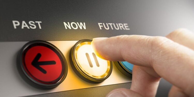 Zaman Yolculuğu: Gelecekten Gelenlerin İzinde