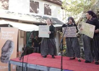 Bergama Tiyatro Festivali 2023 Başladı