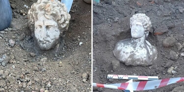 Düzce’deki Antik Tiyatroda 1800 Yıllık Portre Büst Bulundu