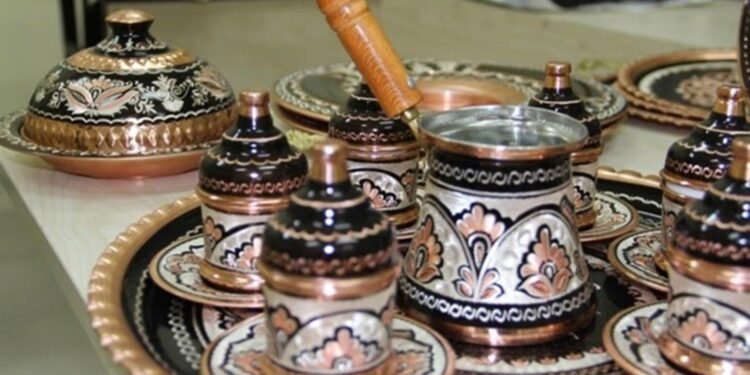 Erzincan’da Bakır Eşyalara İlginin Azalması