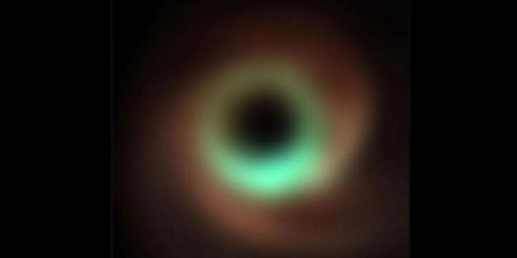 Event Horizon Teleskobu’ndan Yeni Gelişmeler: 345 GHz ile Keskin Görüntüleme