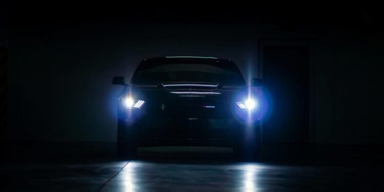 Ford’un Göz Takibi ile Yenilikçi Far Teknolojisi