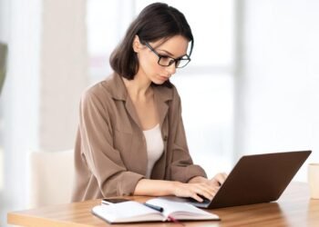 Uzaktan Çalışmanın Çalışan Bağlılığı Üzerindeki Etkileri