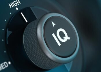 Yüksek Zeka Belirtileri: 7 Garip Davranış