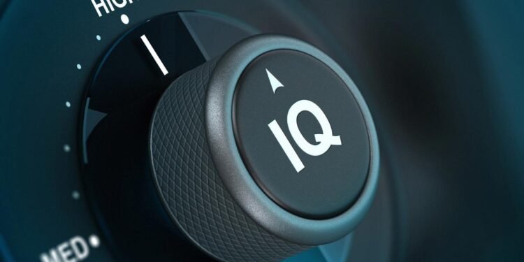 Yüksek Zeka Belirtileri: 7 Garip Davranış