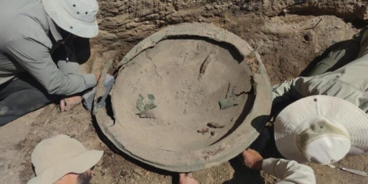 Ayanis Kalesi’nde Kazı Çalışmaları ve Yeni Buluntular