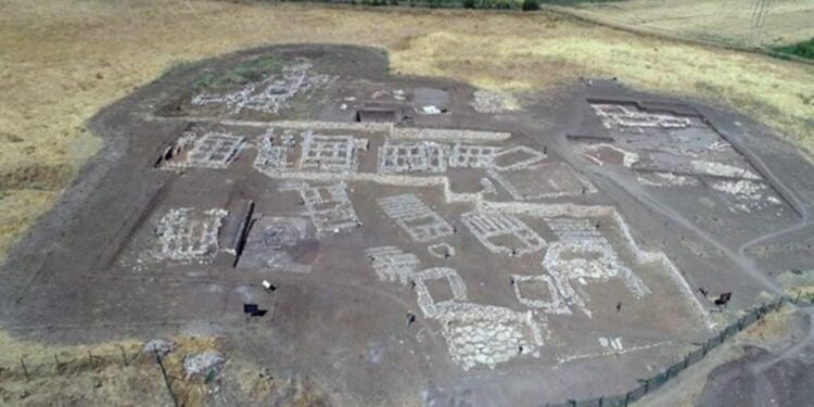 Çayönü Tepesi: Neolitik Dönemin İzleri ve Turizm Potansiyeli