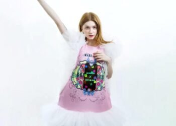 LG’nin Devrim Niteliğindeki Esnek Ekran Teknolojisi