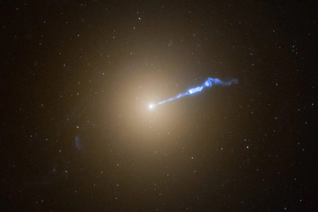 Yeni Araştırma: M87 Galaksisi ve Beyaz Cüceler Üzerindeki Etkileri