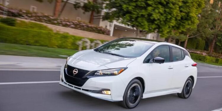 Nissan’ın Yenilikçi Pasif Soğutma Boyası ile Araç Sıcaklığını Düşürme