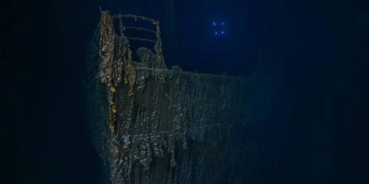 Titanik’in Pruvası Zamanla Çöküyor