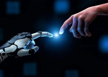 Uzak Mesafeli İlişkilerde Dokunma Hissinin Yenilikçi Çözümü