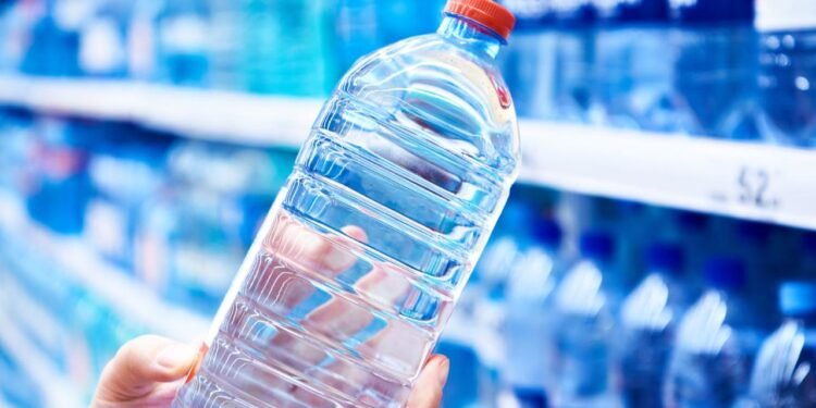 Musluk ve Şişelenmiş Suda Toksik Kimyasalların Yaygınlığı