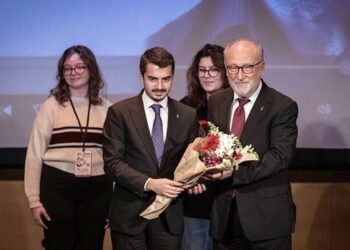 Altan Erkekli’den Tiyatroya Dair Duygular ve Dilekler