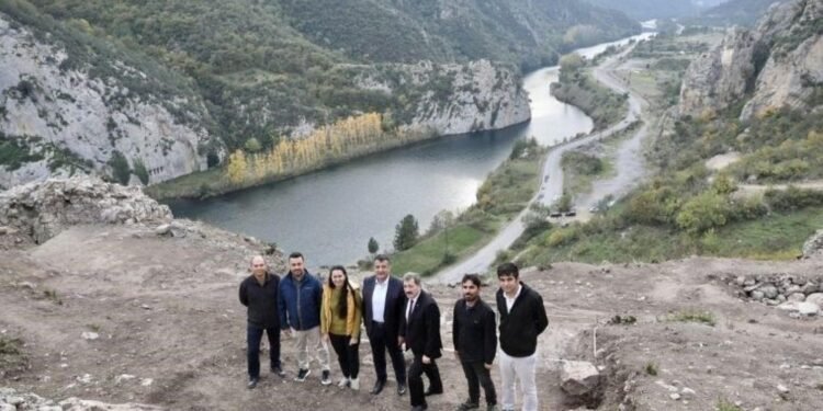 Asarkale’deki Kazı Çalışmaları Hızla Devam Ediyor