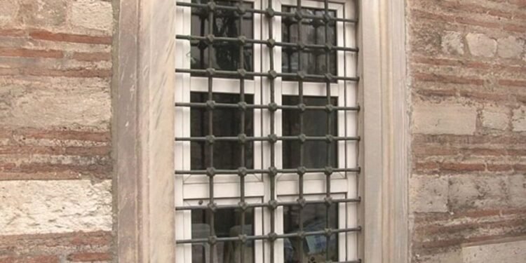 Mehmed Ağa Camii’nin Tarihi Dokusu Tehlikede