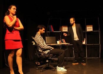 BoTiyatro’nun ‘Burada Kendime Yer Bulamadım’ Oyunu