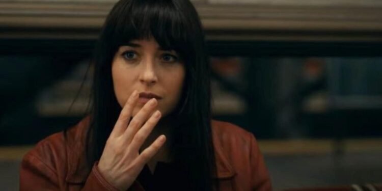 Dakota Johnson ve Josh Hartnett, Colleen Hoover’ın ‘Verity’ Filminde Rol Alıyor