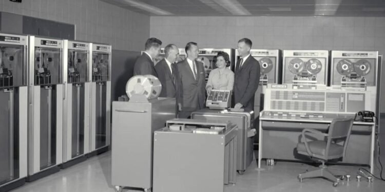 Dijital Müzikte İlkler: Daisy Bell ve IBM 7094