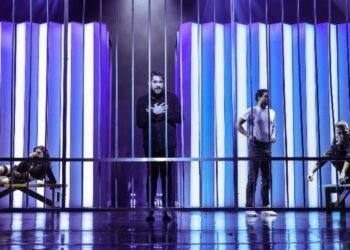 Hayalperest: Mor Rengin Anlamı ve Müzikalin Derin Temaları