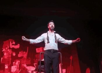 İstanbul Devlet Tiyatrosu Berlin’de Çarpışma ile Sahne Aldı