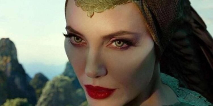 Malefiz: Angelina Jolie’nin Kötü Kalpli Peri Rolüne Olan Bağlılığı