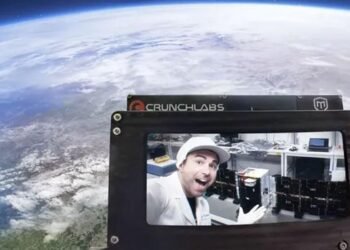 Mark Rober’ın Uzaya Fırlatacağı Uydu ile Selfie Projesi