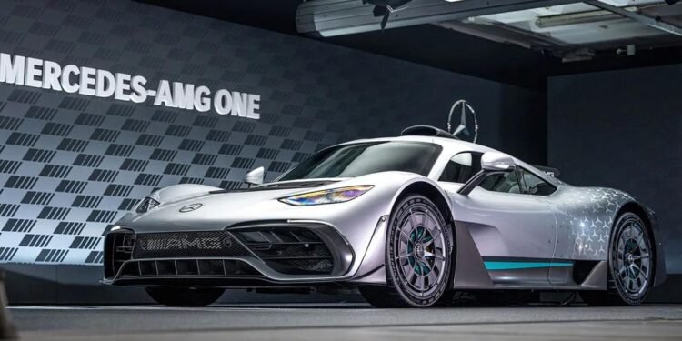 Mercedes-Benz’in Kişiselleştirilmiş Araç Üretimindeki Yenilikleri