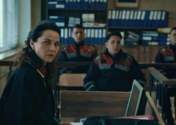 Selman Nacar’ın ‘Tereddüt Çizgisi’ Filmi Ödüllerle Dönüyor