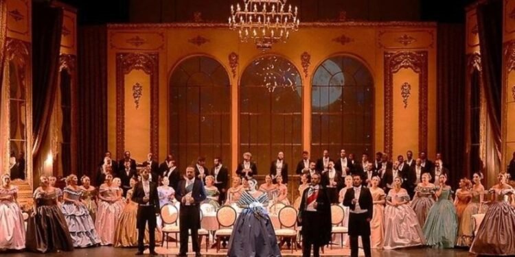 Kamelyalı Kadın: La Traviata’nın Büyülü Dünyası
