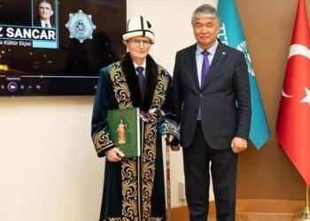 Prof. Dr. Aziz Sancar’a Türk Dünyası Kültür Elçisi Nişanı