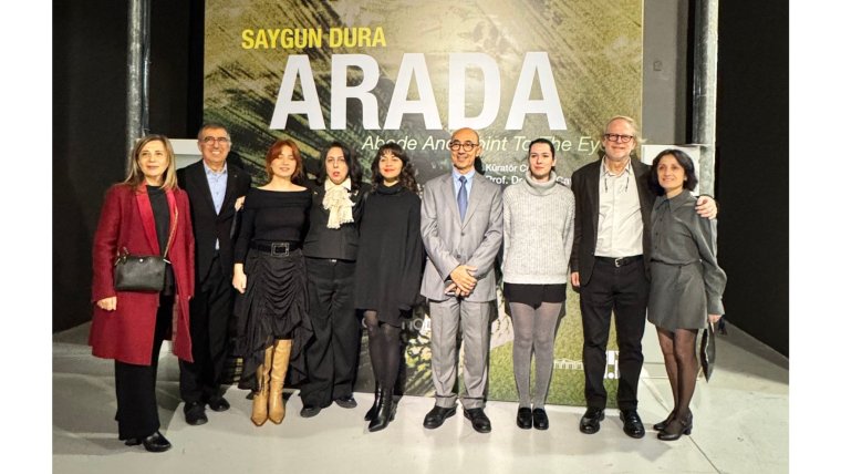 Saygun Dura'nın Büyüleyici Sergisi
